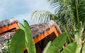 Burudika Bungalows - Villas, Sauna & Bath House